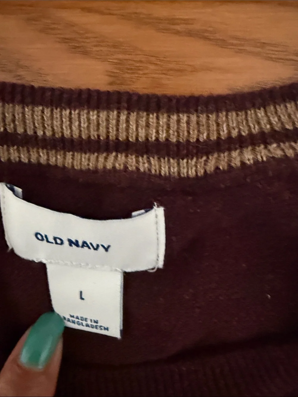 Old Navy Men's Maroon/Burgundy Crewneck Sweater